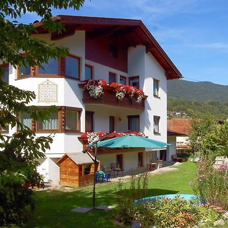 Haus Gamper-Haselwanter Apartment Tarrenz Exterior photo
